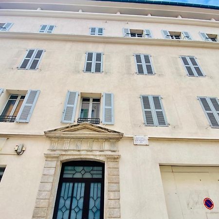 Tres Joli T3 Vieux Port Cannes Exterior photo