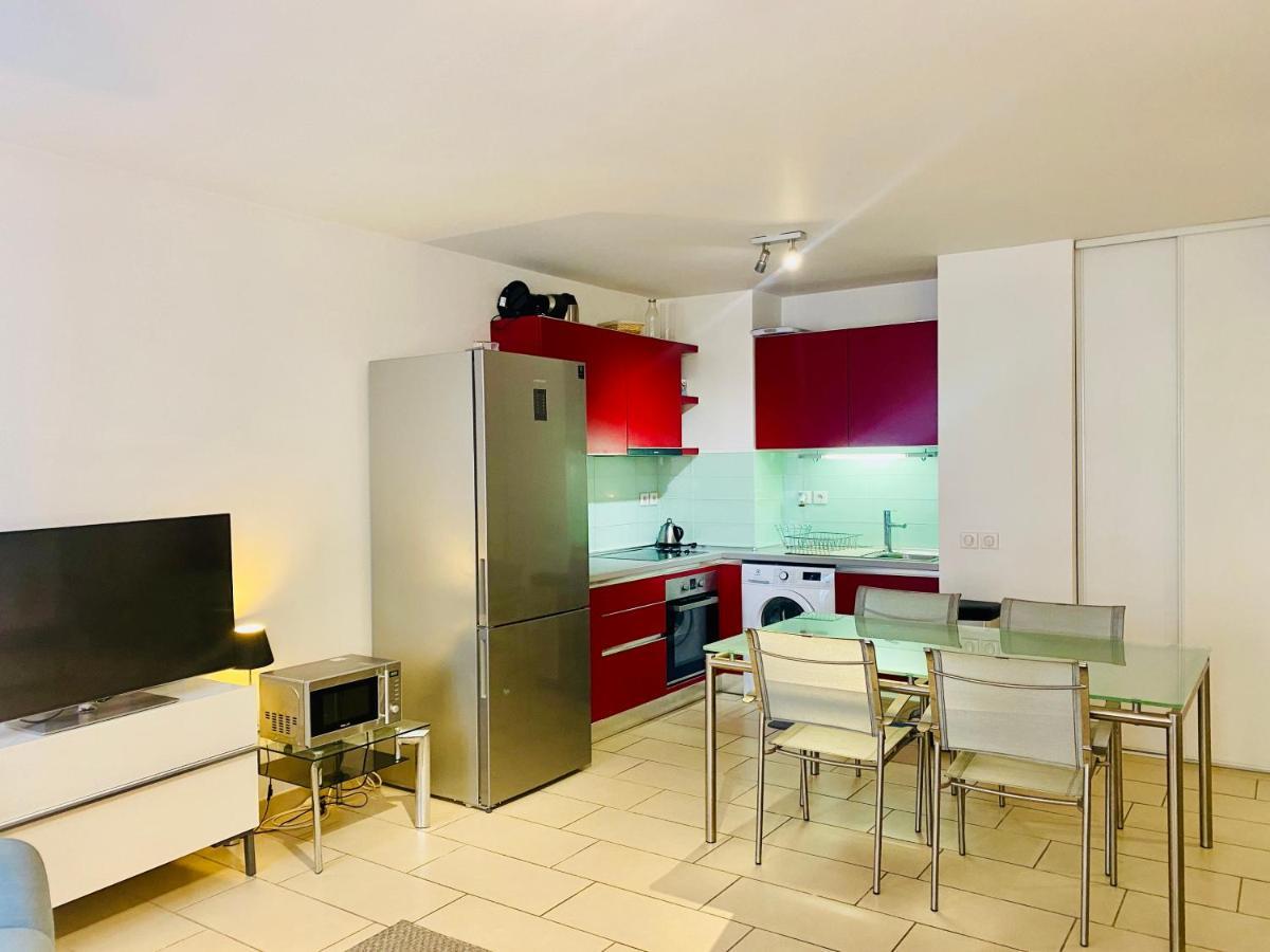 Tres Joli T3 Vieux Port Cannes Exterior photo